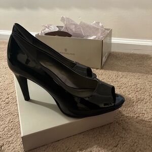 Bandolino Black Classic Heels